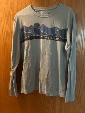 💁‍♂️MENS Life is Good Mens Long-Sleeve Mountain Graphic Tee - Light Blue/gray